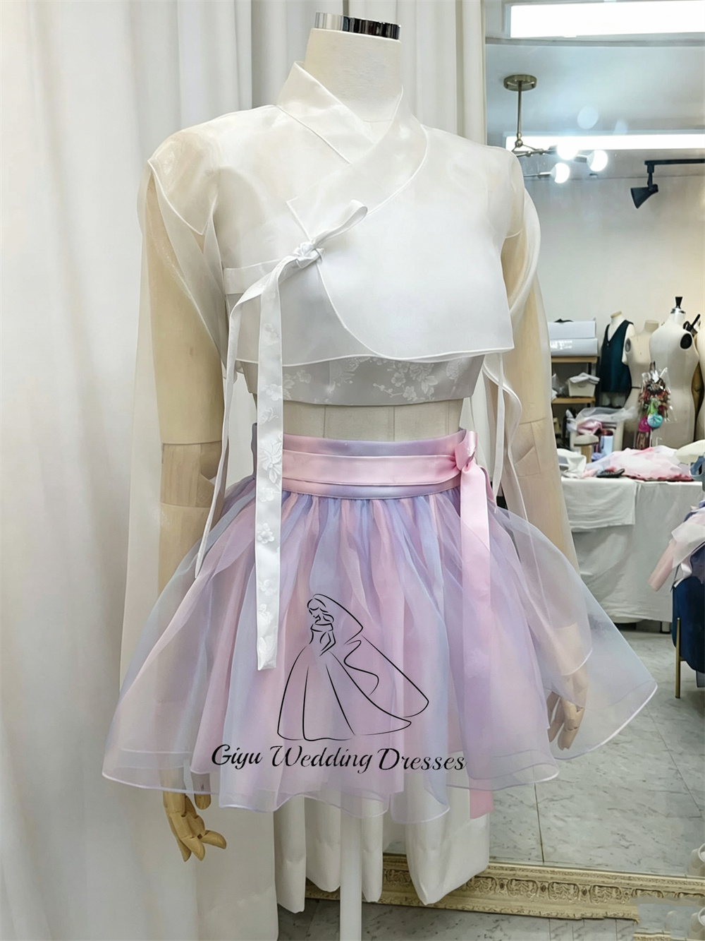 Giyu Korean Modern Hanbok Wome - Hanbok Modern Set review and price